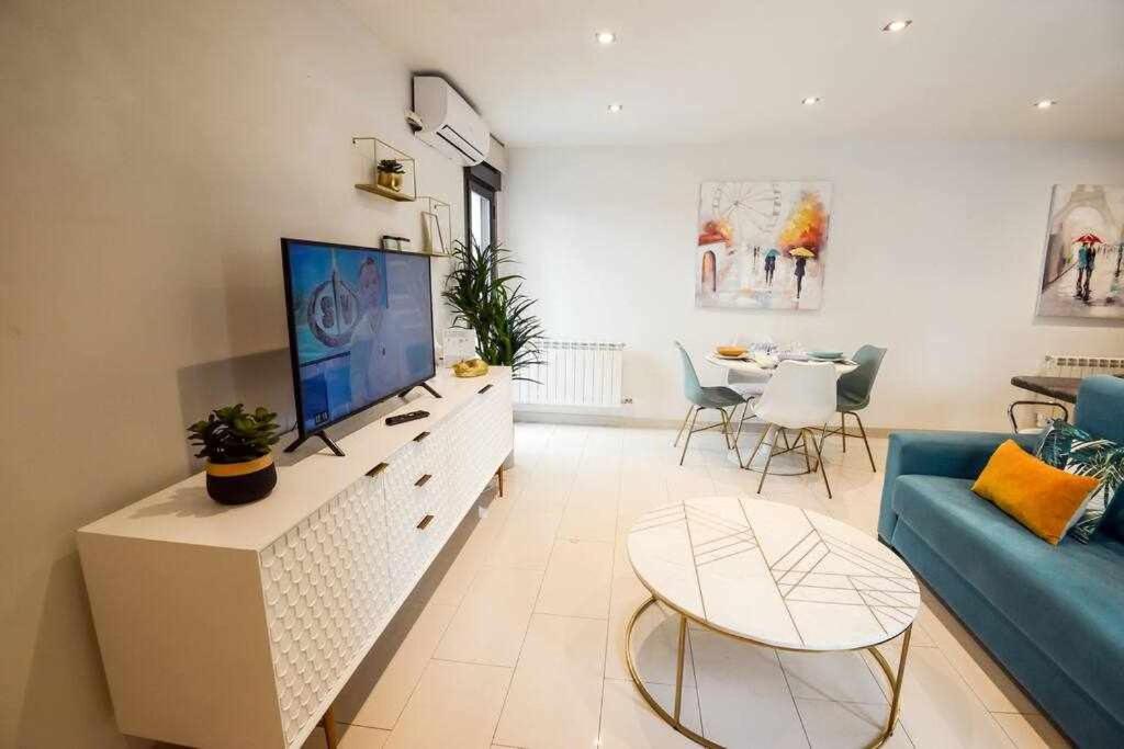 Sientete Como En Casa En Apartamento Padre Isla Apartment Leon Ngoại thất bức ảnh