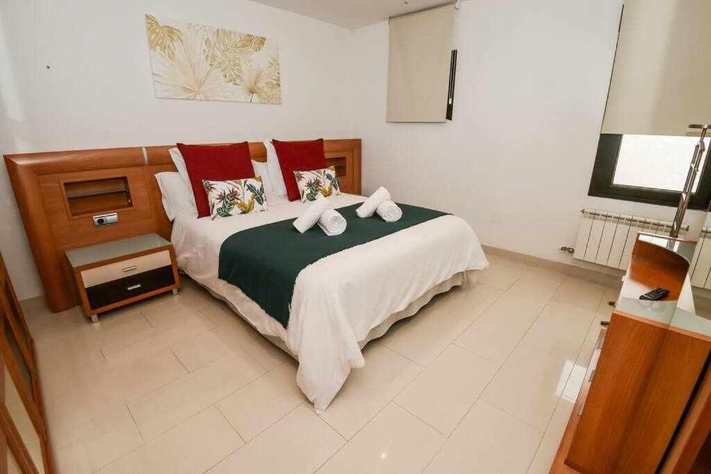 Sientete Como En Casa En Apartamento Padre Isla Apartment Leon Ngoại thất bức ảnh
