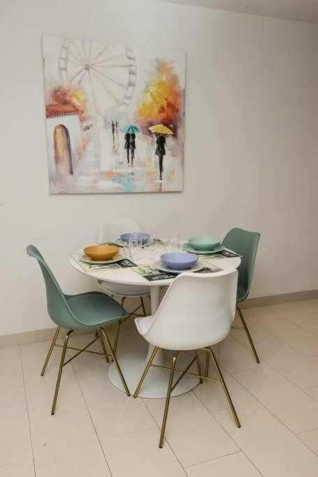 Sientete Como En Casa En Apartamento Padre Isla Apartment Leon Ngoại thất bức ảnh